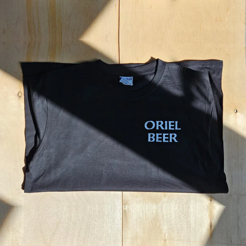 Oriel Beer New T-shirt merchandise zwart