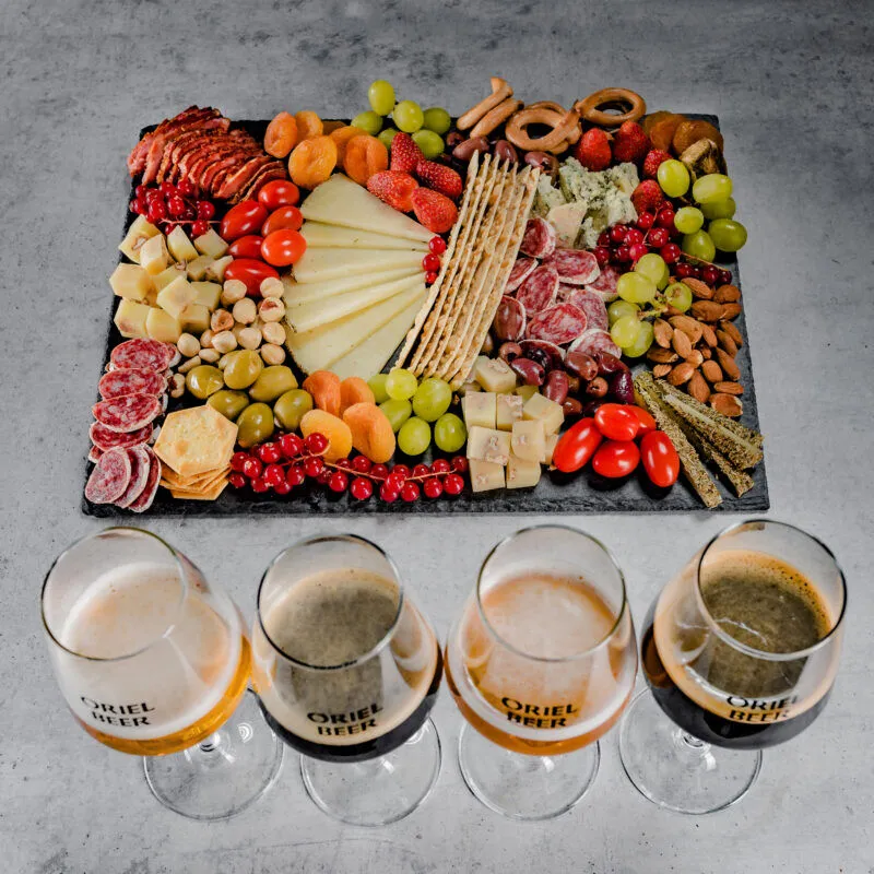 Oriel Brewery Tour Plus rondleiding proeverij charcuterie